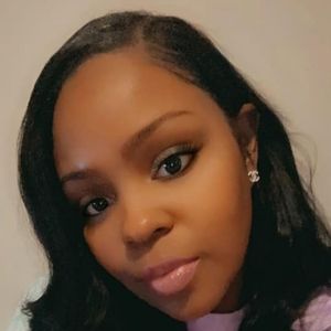 Meet your Posher, Jayshanea